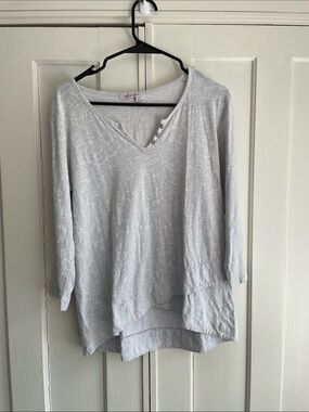 Fresh Produce Shirt Light Lavender Gray V-Neck Layered Hem Top Waverley Henley